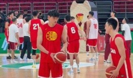 篮球直播爆料最新消息今天,今日赛事精彩瞬间及幕后花絮大揭秘！”